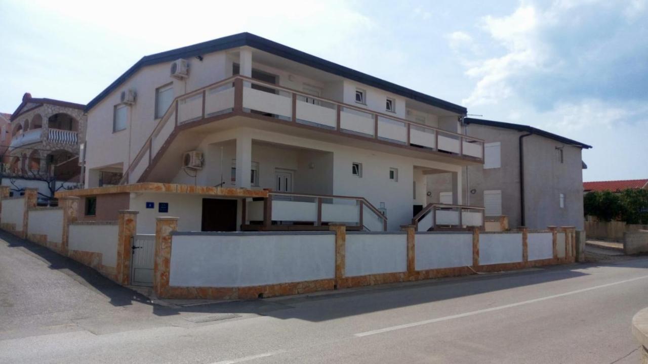 Apartmani Matovina Vir Zewnętrze zdjęcie