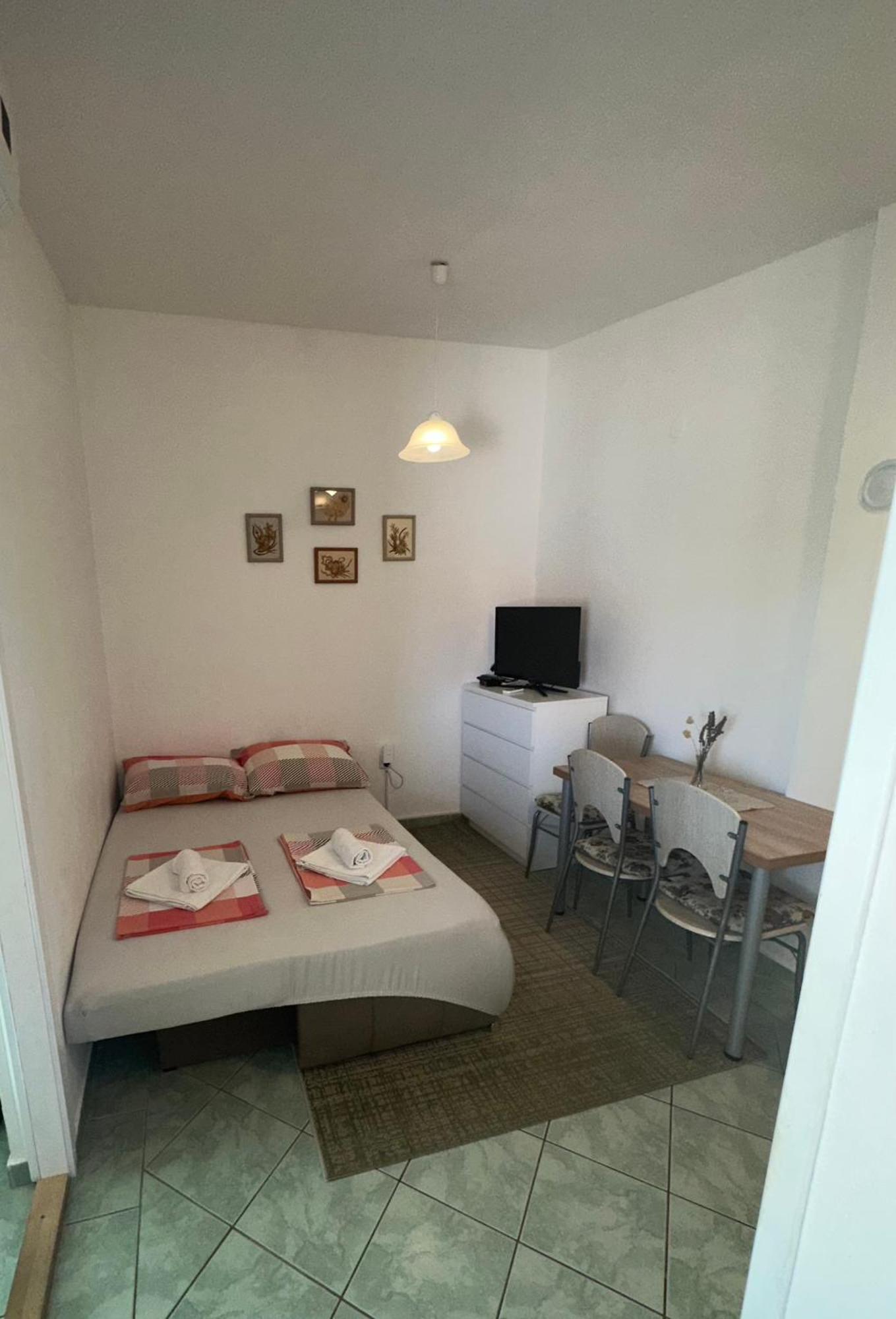 Apartmani Matovina Vir Zewnętrze zdjęcie